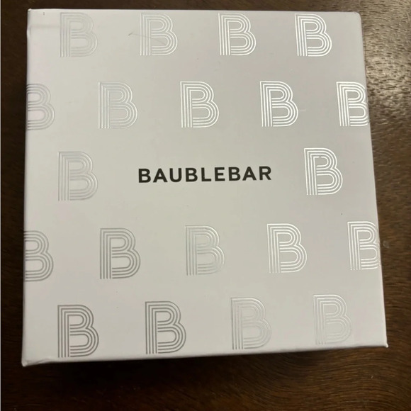 NEW BaubleBar pencil me in looking sharp gem detailed earrings - Picture 2 of 2